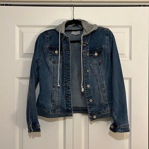 Jean jacket with removable hood - Small